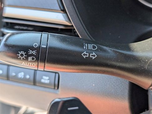 Used 2023 Nissan Altima 2.5 SR w/ SR Premium Package image 26