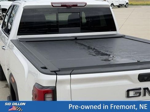 Certified 2025 GMC Sierra 3500 Denali Ultimate AWD/4WD image 5