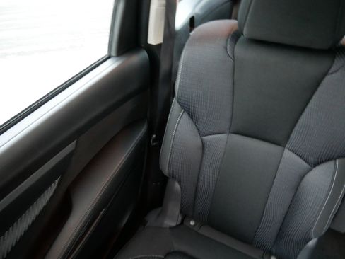 Used 2023 Subaru Ascent Premium w/ Convenience Package image 12