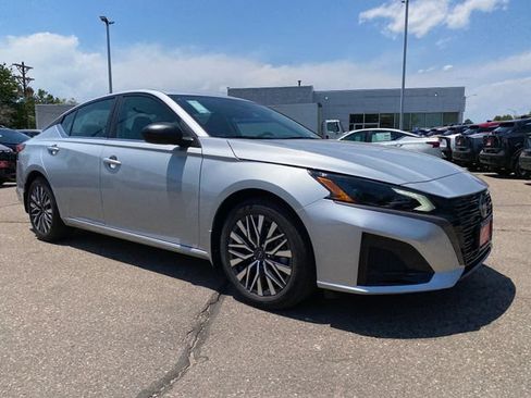 New 2026 Nissan Altima 2.5 SV FWD image 7