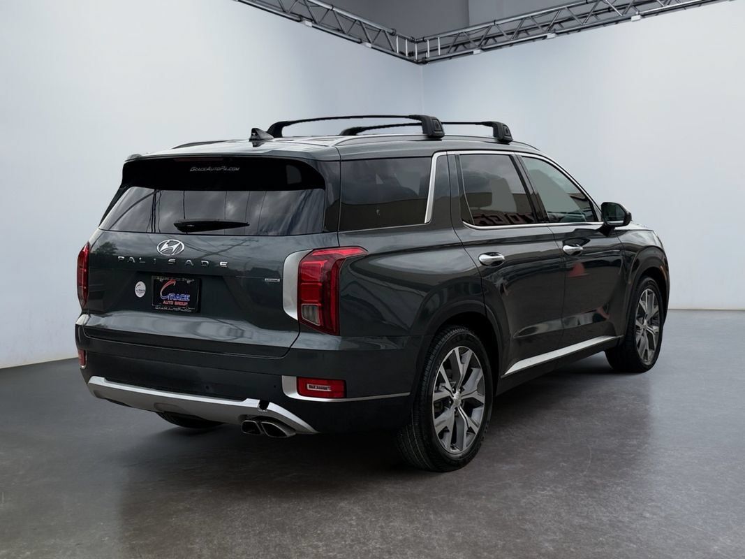 Used 2022 Hyundai Palisade SEL w/ 8P Bench Seat Package AWD/4WD image 5