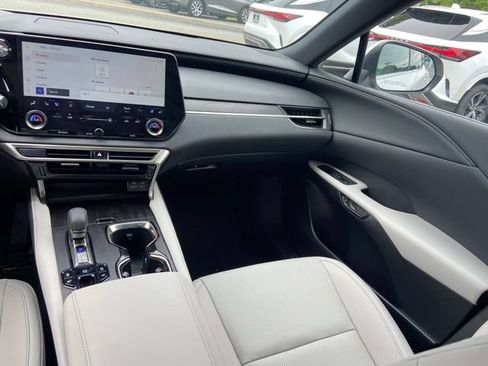 Used 2023 Lexus RX 350 Premium w/ Accessory Package AWD/4WD image 14