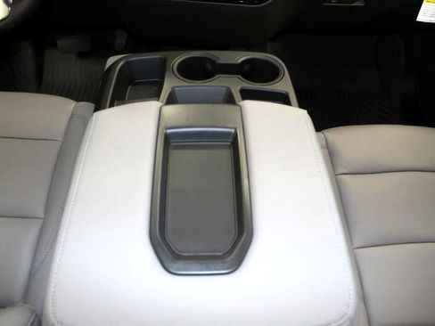 New 2025 Chevrolet Silverado 1500 LT image 15