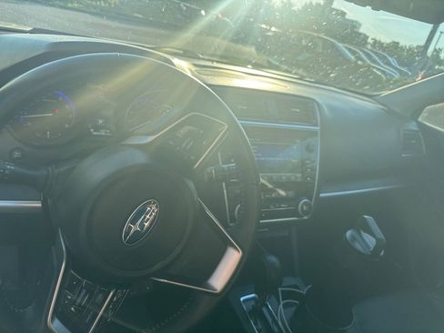 Used 2018 Subaru Outback 3.6R Limited AWD/4WD image 2