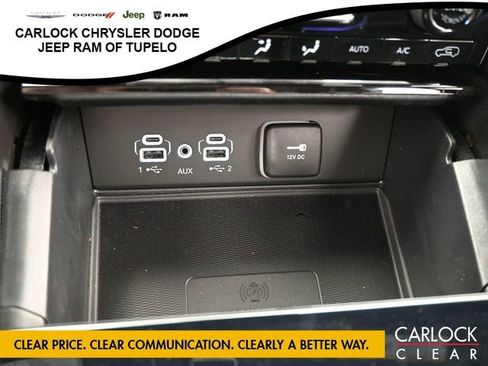 New 2025 Jeep Grand Cherokee Altitude image 24