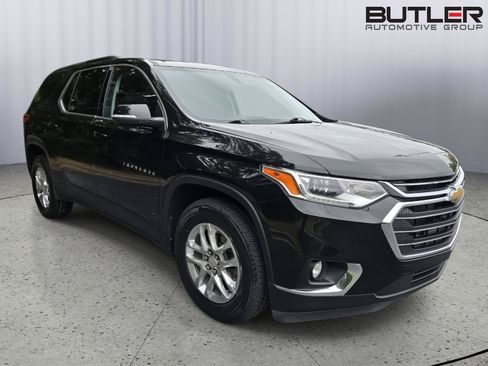 Used 2021 Chevrolet Traverse LT AWD/4WD image 2