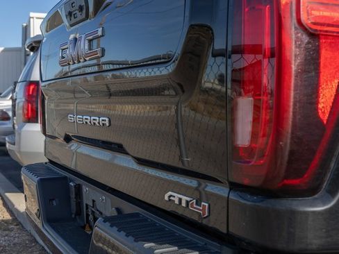 Certified 2023 GMC Sierra 2500 AT4 w/ AT4 Preferred Package image 3