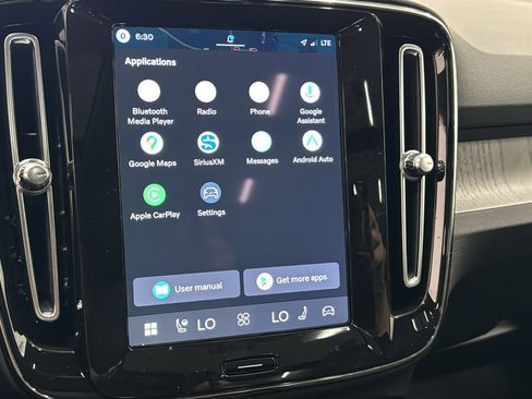 New 2026 Volvo XC40 B5 Plus w/ Climate Package image 16