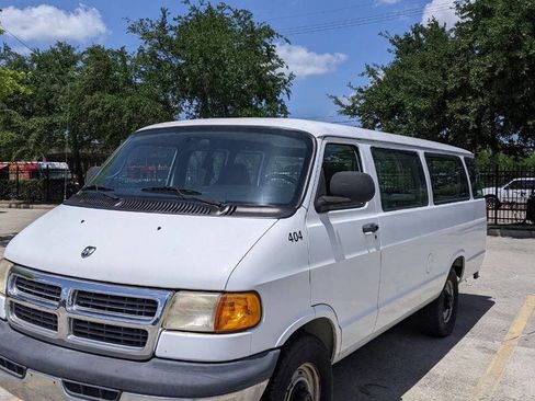 Used 2002 Dodge B3500 RWD image 5