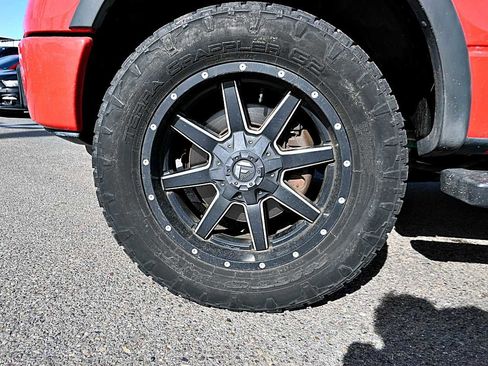 Used 2014 Ford F150 FX4 w/ Equipment Group 402A Luxury image 9