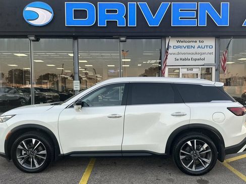 Used 2023 INFINITI QX60 Luxe w/ Cargo Package AWD/4WD image 2