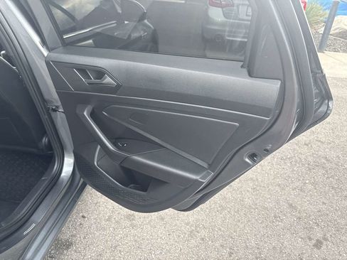 Used 2020 Volkswagen Jetta R-Line FWD image 19