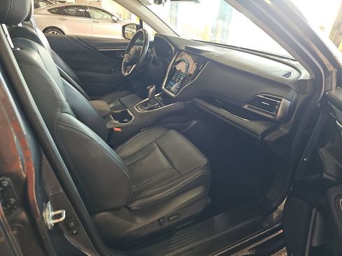 Used 2023 Subaru Outback Touring XT AWD/4WD image 13