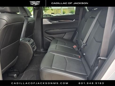 Certified 2024 Cadillac XT5 Premium Luxury FWD image 26