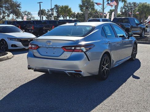 Certified 2024 Toyota Camry SE image 3