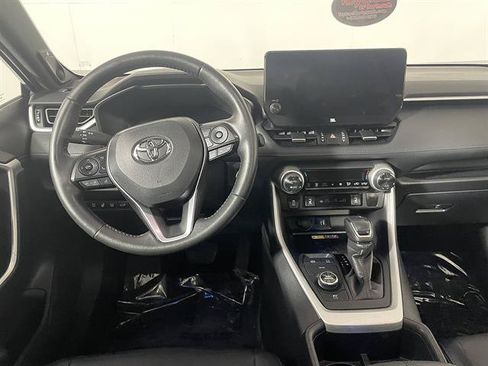 Certified 2025 Toyota RAV4 XSE w/ Advanced Technology Package AWD/4WD image 13