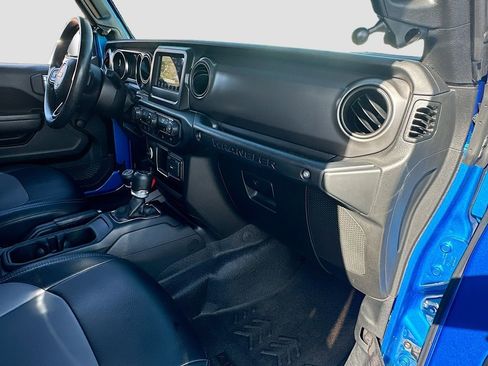 Used 2023 Jeep Wrangler Sport AWD/4WD image 26