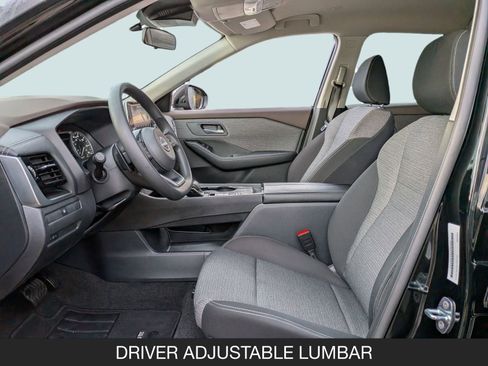 Used 2023 Nissan Rogue SV image 16