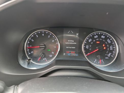 Used 2019 Toyota RAV4 XLE w/ Convenience Package AWD/4WD image 17