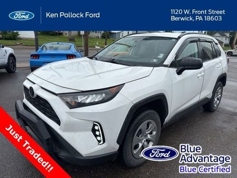 Used 2021 Toyota RAV4 LE AWD/4WD image 1