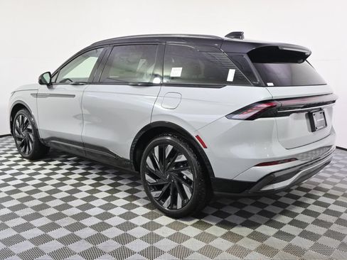 New 2026 Lincoln Nautilus Reserve w/ Jet Appearance Package AWD/4WD image 3