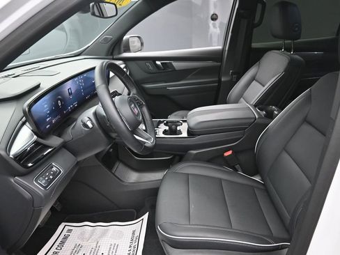 Used 2025 Buick Enclave Preferred image 14