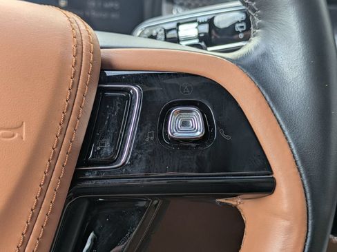 Certified 2024 Lincoln Aviator Black Label w/ Dynamic Handling Package AWD/4WD image 27