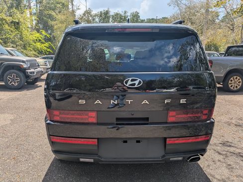 Used 2024 Hyundai Santa Fe SEL FWD image 4