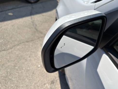 New 2025 Ford Maverick Lobo image 13