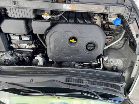 Used 2013 Kia Soul ! FWD image 15