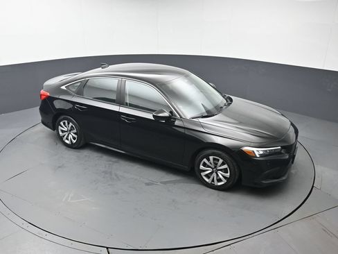 Used 2023 Honda Civic LX image 43