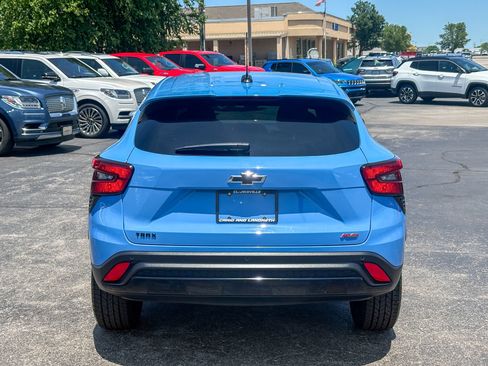 Used 2024 Chevrolet Trax RS w/ Driver Confidence Package FWD image 14