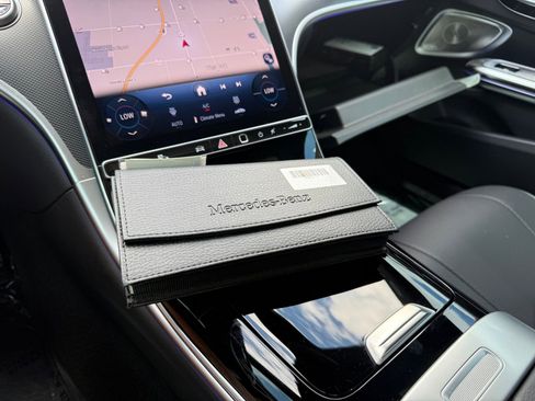 Used 2024 Mercedes-Benz CLE 300 4MATIC Coupe image 29