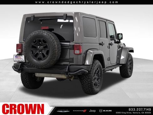 Used 2016 Jeep Wrangler Unlimited Sahara image 7