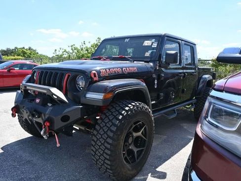 Used 2022 Jeep Gladiator Sport AWD/4WD image 6