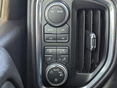 Used 2020 GMC Sierra 1500 Elevation w/ Elevation Value Package AWD/4WD image 14