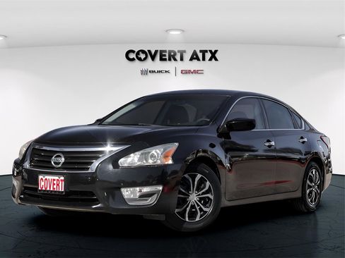 Used 2013 Nissan Altima 2.5 S image 2
