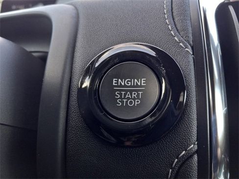 Used 2025 Ford Expedition Platinum w/ Stealth Performance Package image 28