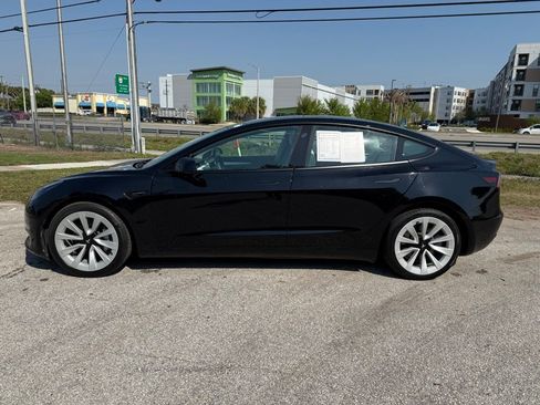 Used 2023 Tesla Model 3 Standard Range image 16