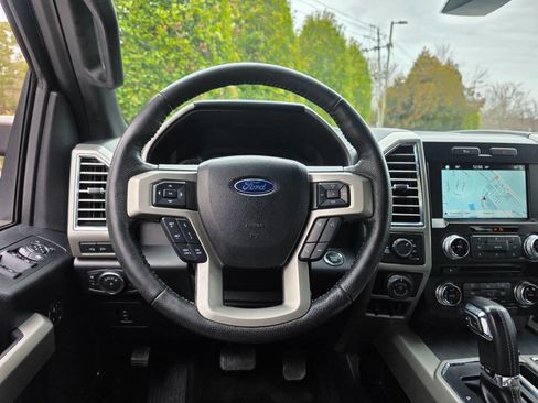 Used 2016 Ford F150 Lariat w/ Equipment Group 502A Luxury image 22