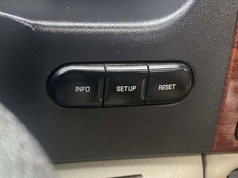 Used 2006 Ford F250 Lariat AWD/4WD image 25