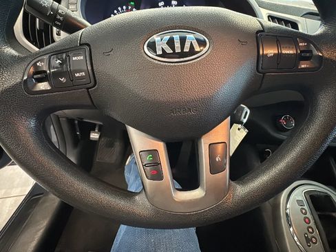 Used 2016 Kia Sportage LX FWD image 35