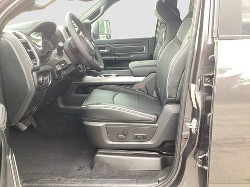 New 2026 RAM 2500 Laramie w/ Night Edition AWD/4WD image 10