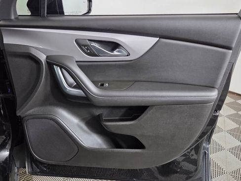 Used 2024 Chevrolet Blazer LT w/ Convenience Package image 35