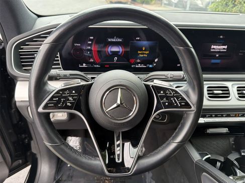 Used 2024 Mercedes-Benz GLE 450e 4MATIC image 16