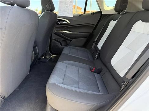 Certified 2025 Chevrolet Trax LS FWD image 7