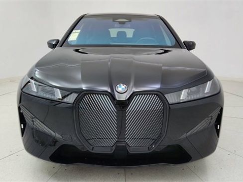 Used 2026 BMW iX xDrive45 image 2