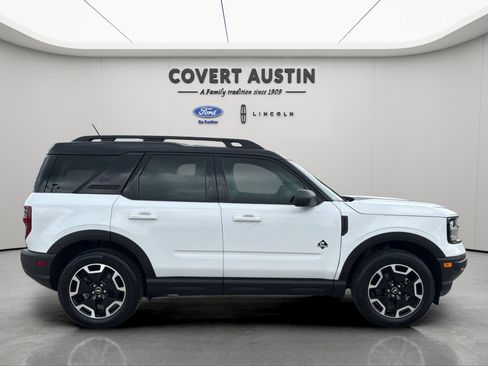 Used 2024 Ford Bronco Sport Outer Banks w/ Tech Package AWD/4WD image 6
