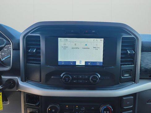 Used 2021 Ford F150 XLT AWD/4WD image 16