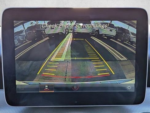 Used 2018 Mercedes-Benz GLA 250 4MATIC image 13